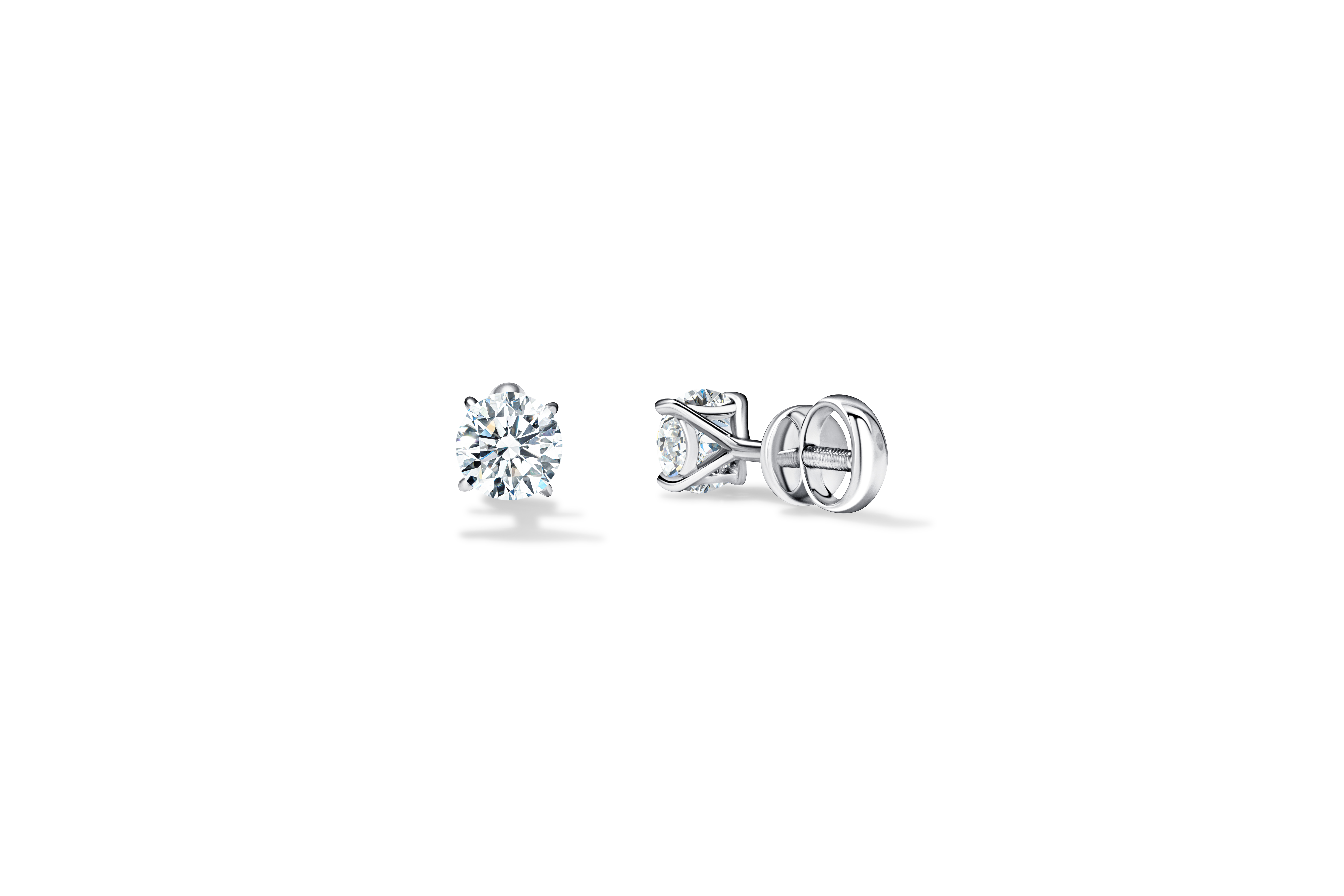 Stud earrings with 0.5 ct diamonds