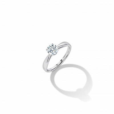 0.7 carat diamond ring