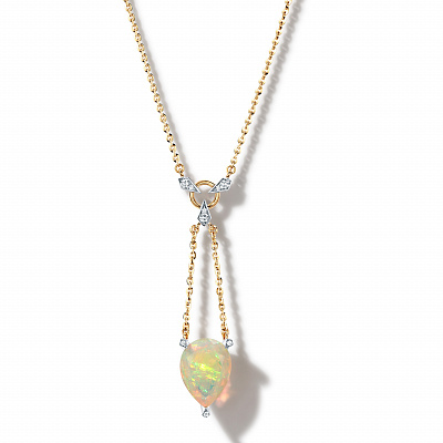 Pendant with opals and diamonds