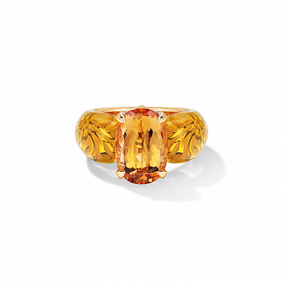 Ring with imperial topaz