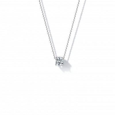 Pendant on a chain with a 0.5 carat diamond